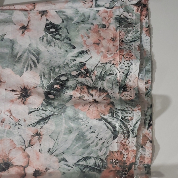 Top - Picture 2 of 12